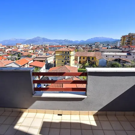 Apartment Rozafa *