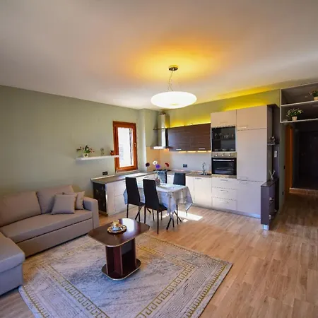 Apartment Rozafa *